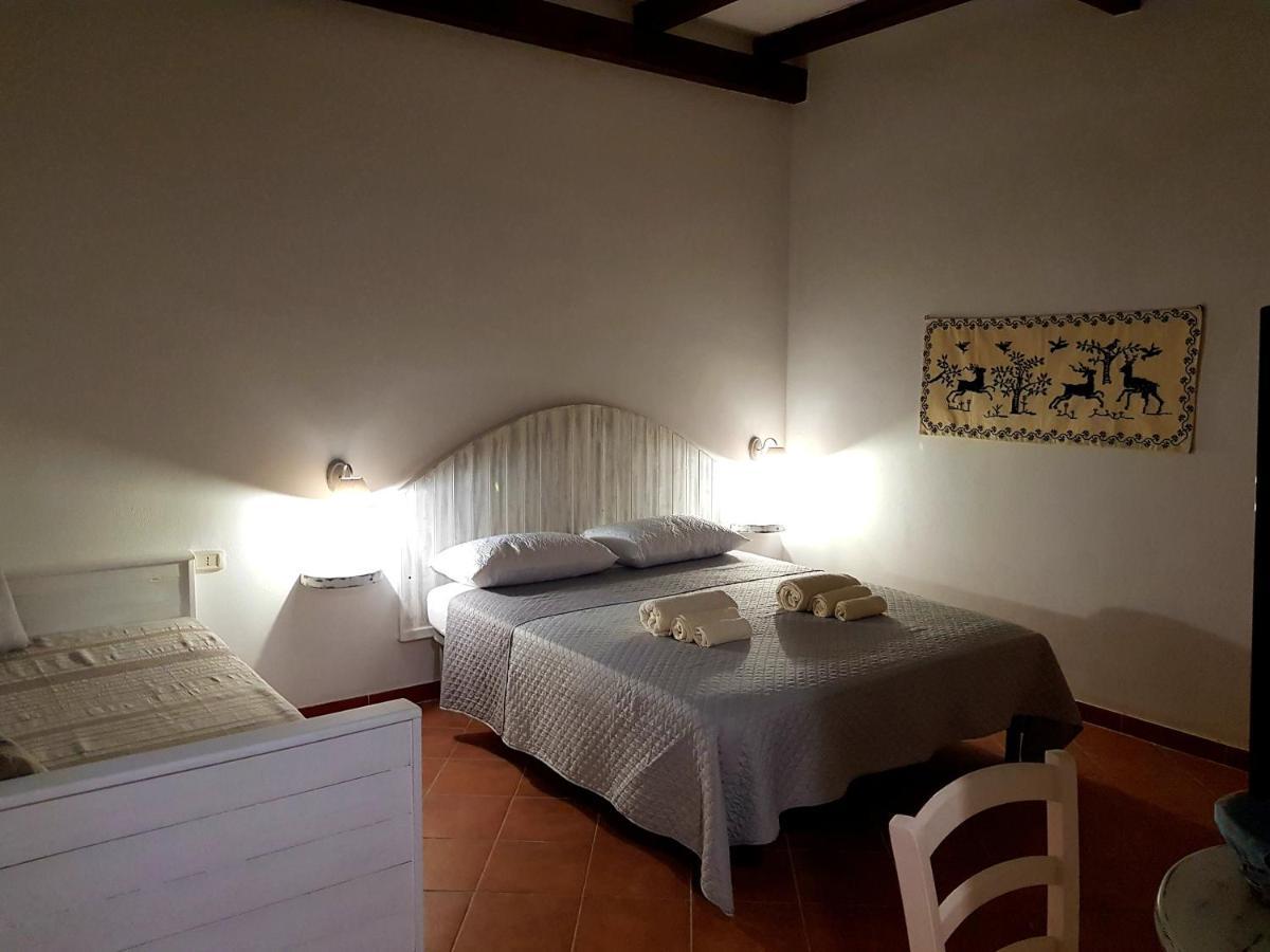 Il Portico Rooms Siniscola Eksteriør bilde